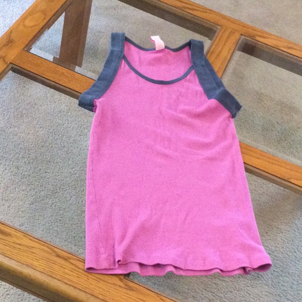 HYP Ribbed Tank Top - Picture 5 of 6